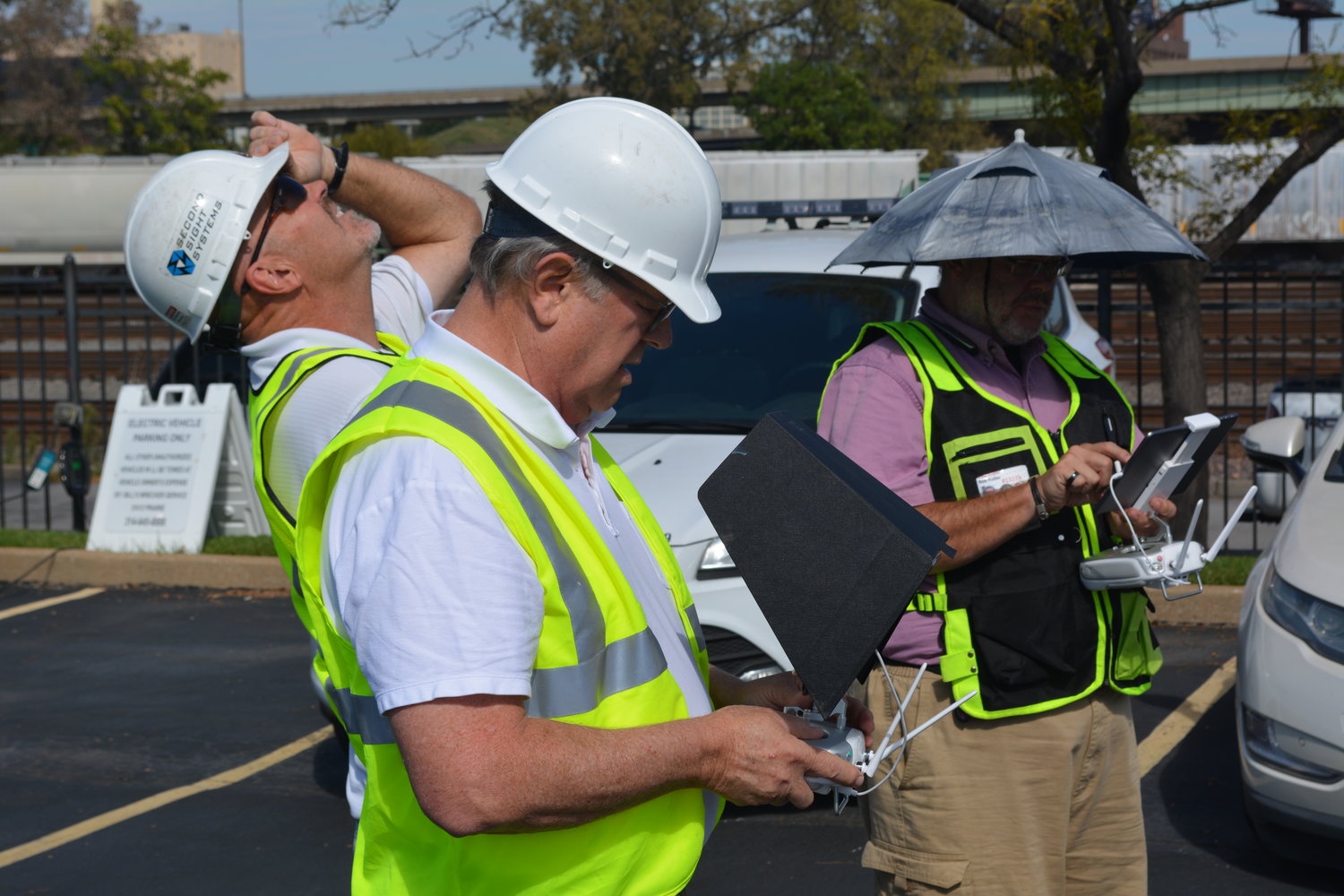 SSS using certified drone to capture video and images of the Ameren transmission tower